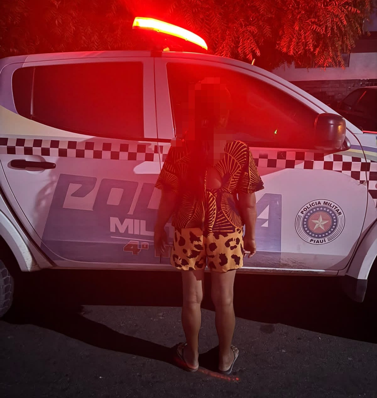 Mulher é presa por ameaça e embriaguez ao volante