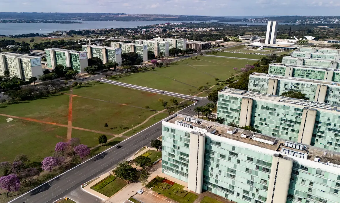Dia do Servidor Público: ponto facultativo será na sexta